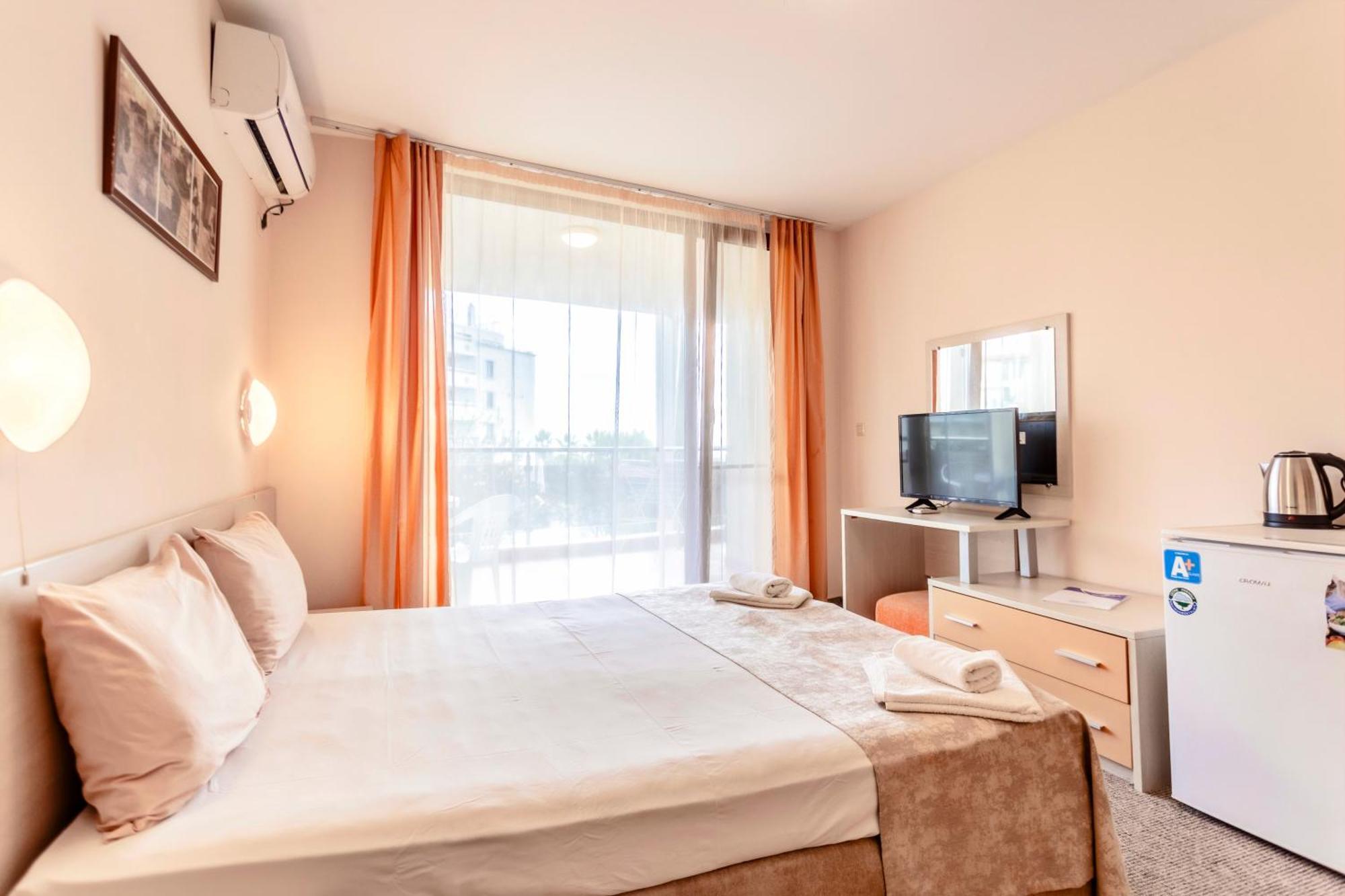Aparthotel Hotel Prestige City II Primorsko Exterior foto